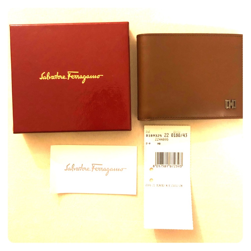 MENS FERRAGAMO WALLET